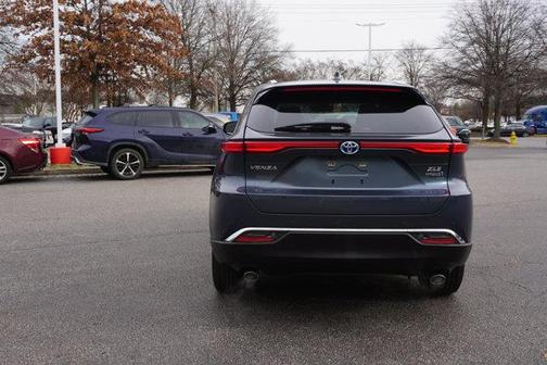 2022 Toyota Venza XLE