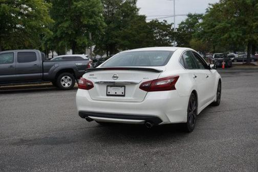 2017 Nissan Altima 2.5 SR