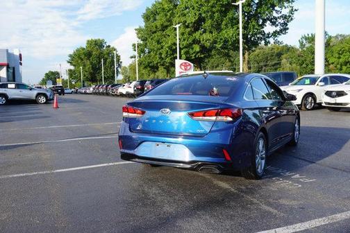 2018 Hyundai SONATA Limited
