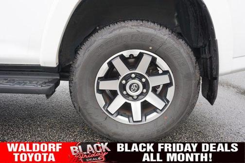 2024 Toyota 4Runner TRD Off Road