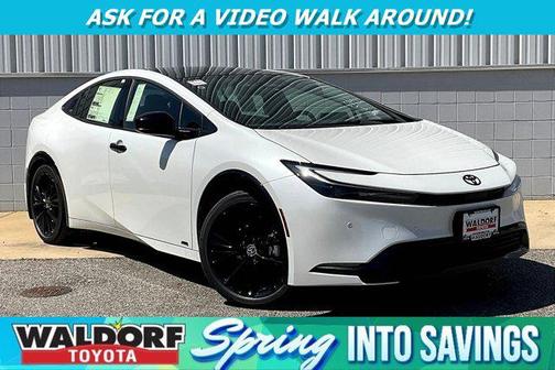 2025 Toyota Prius L