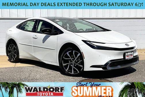 2025 Toyota Prius L