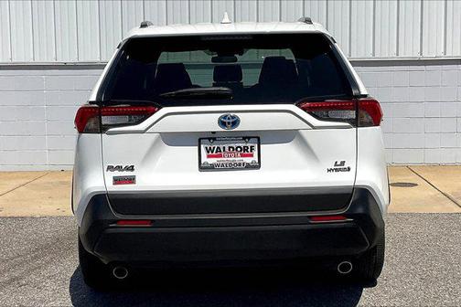 2020 Toyota RAV4 Hybrid LE