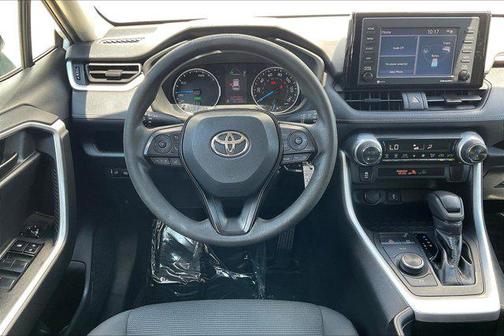 2020 Toyota RAV4 Hybrid LE