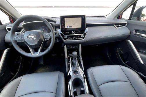 2025 Toyota Corolla Cross XLE