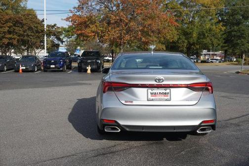 2019 Toyota Avalon XLE