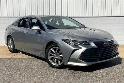 2019 Toyota Avalon XLE