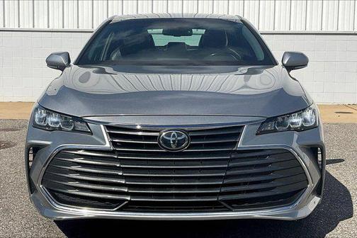 2019 Toyota Avalon XLE