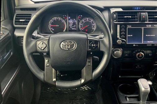 2024 Toyota 4Runner TRD Off Road