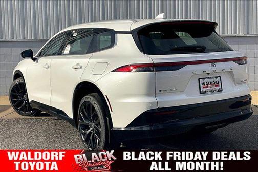 2025 Toyota Crown Signia Limited