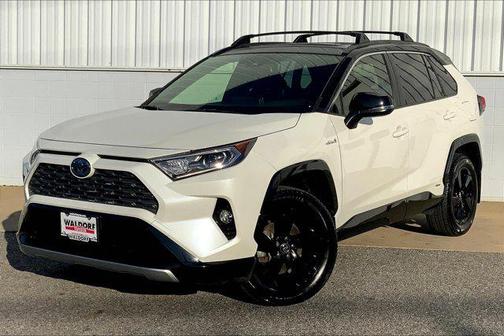 2019 Toyota RAV4 Hybrid SE