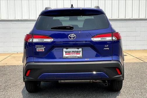 2025 Toyota Corolla Cross LE