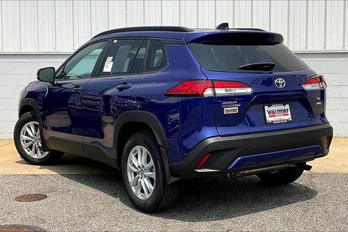 2025 Toyota Corolla Cross LE