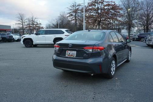 2025 Toyota Corolla Hybrid LE