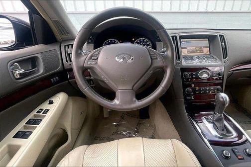 2013 INFINITI G37x Base