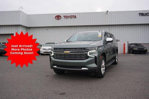 2023 Chevrolet Suburban Premier