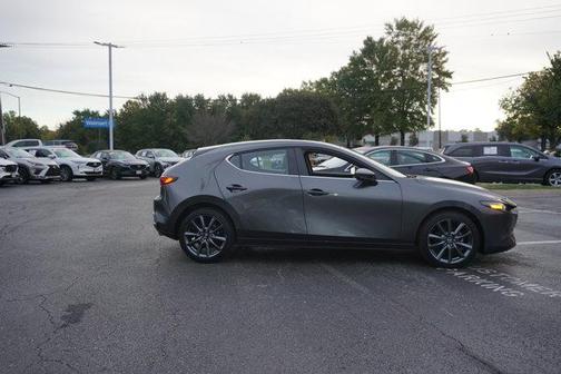 2022 Mazda Mazda3 FWD w/Preferred Package