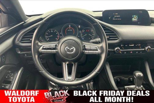2022 Mazda Mazda3 FWD w/Preferred Package