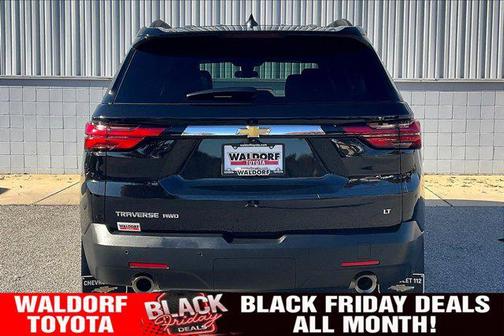 2023 Chevrolet Traverse LT Cloth