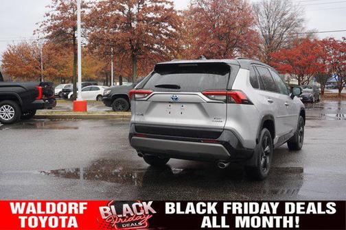 2021 Toyota RAV4 Hybrid SE