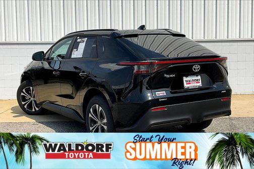 2025 Toyota bZ4X XLE