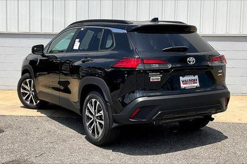 2025 Toyota Corolla Cross XLE