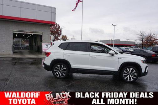 2023 Volkswagen Taos 1.5T SE