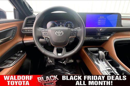 2025 Toyota Crown Signia Limited