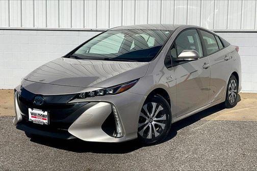 2021 Toyota Prius Prime LE
