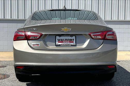 2022 Chevrolet Malibu FWD LT