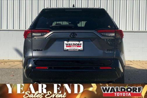 2025 Toyota RAV4 Hybrid SE