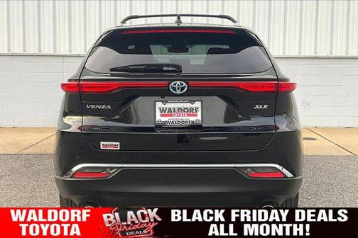 2024 Toyota Venza XLE