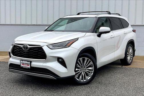 2023 Toyota Highlander Platinum
