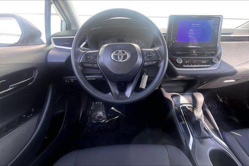 Ice Cap 2025 Toyota Corolla LE