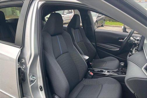 Classic Silver Metallic 2022 Toyota Corolla SE