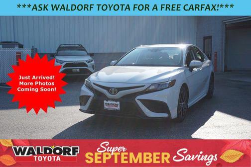 2022 Toyota Camry SE