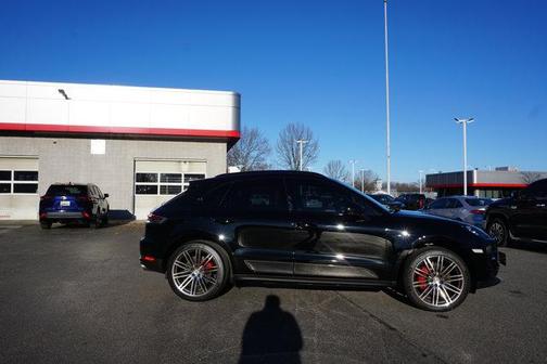 2021 Porsche Macan S