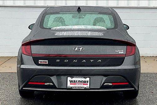 2023 Hyundai SONATA Hybrid Base