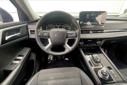 2024 Mitsubishi Outlander SE 2.5 2WD