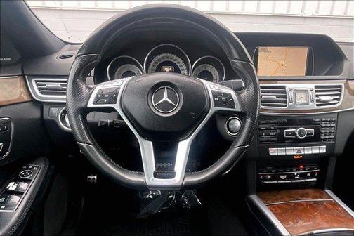 2015 Mercedes-Benz E-Class 4MATIC