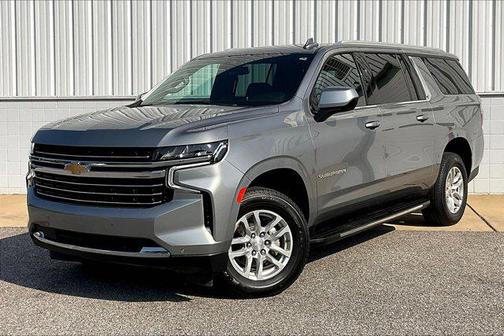 2023 Chevrolet Suburban LT