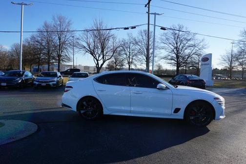 2023 Genesis G70 3.3T AWD