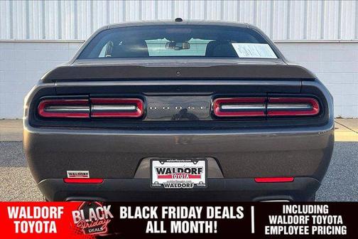 2021 Dodge Challenger SXT