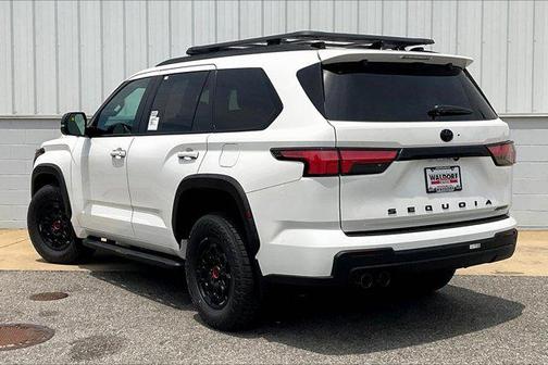 2025 Toyota Sequoia Base