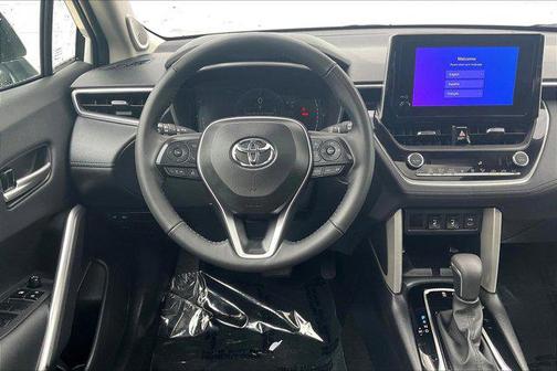 2024 Toyota Corolla Cross XLE