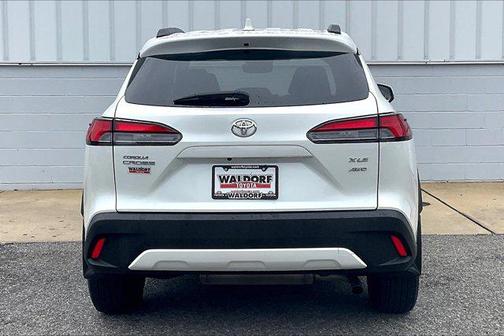 2024 Toyota Corolla Cross XLE