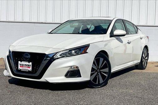 2022 Nissan Altima 2.5 SV