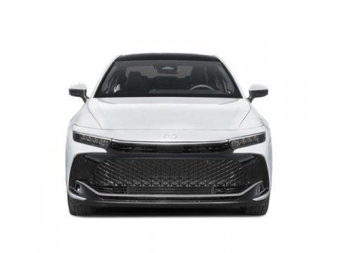 2025 Toyota Crown Platinum