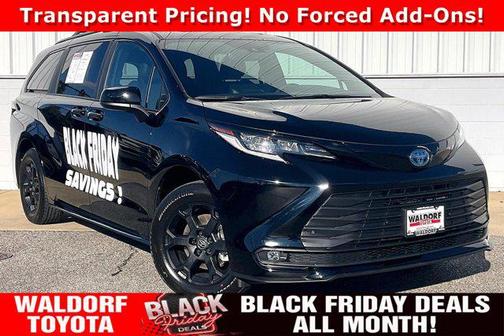 2025 Toyota Sienna Woodland Edition