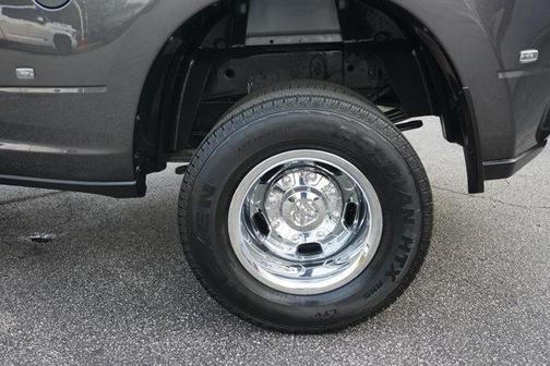 2024 RAM 3500 Tradesman Crew Cab 4x4 8' Box